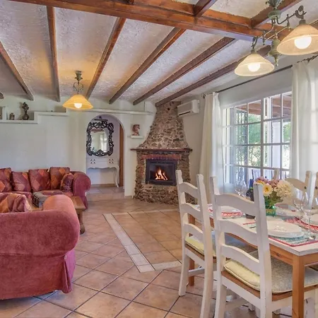 2 Independant Fully Equipped With Heated Pool And Jacuzzi Villa